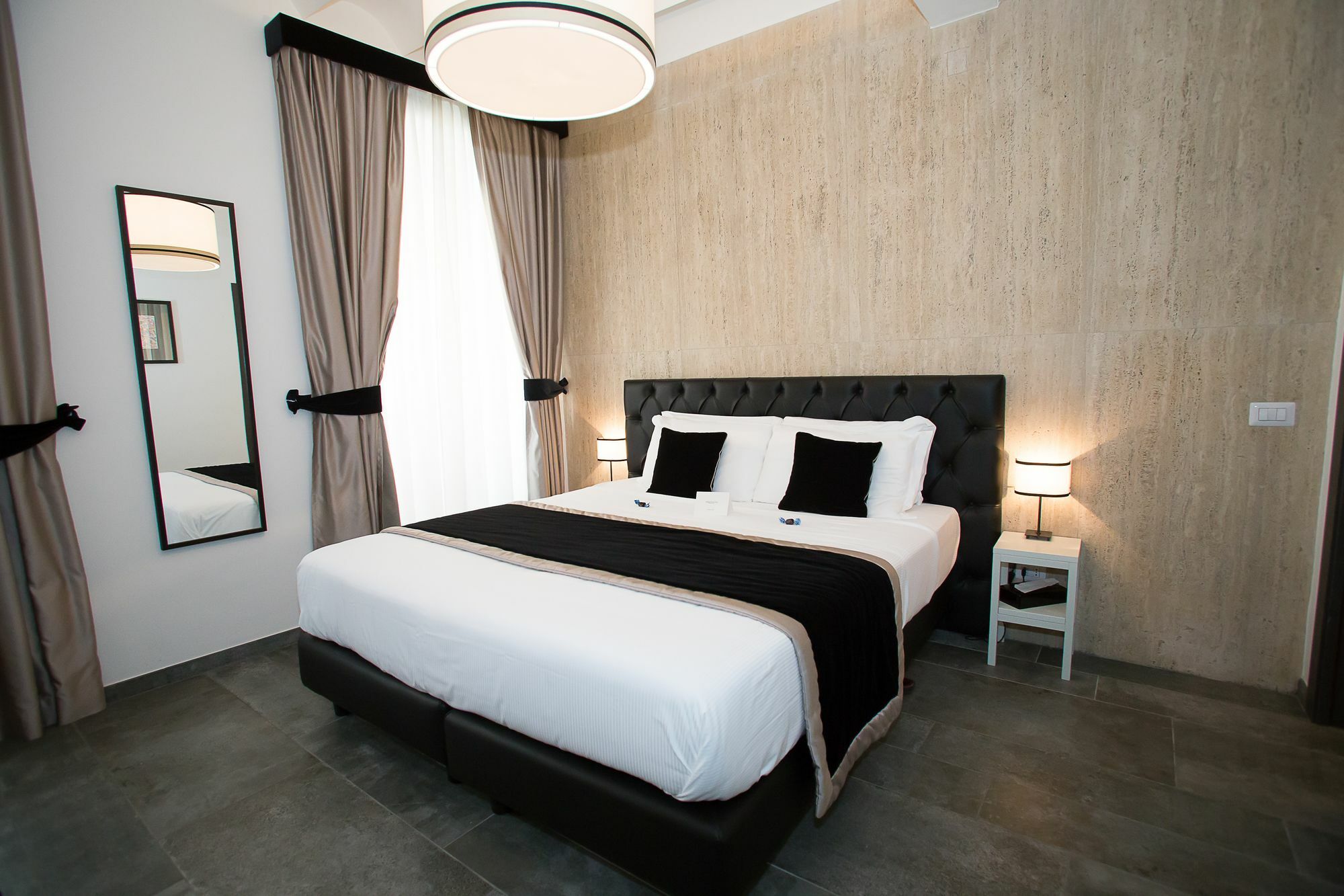 Trivium Suites Fontana Di Trevi Rome Bagian luar foto