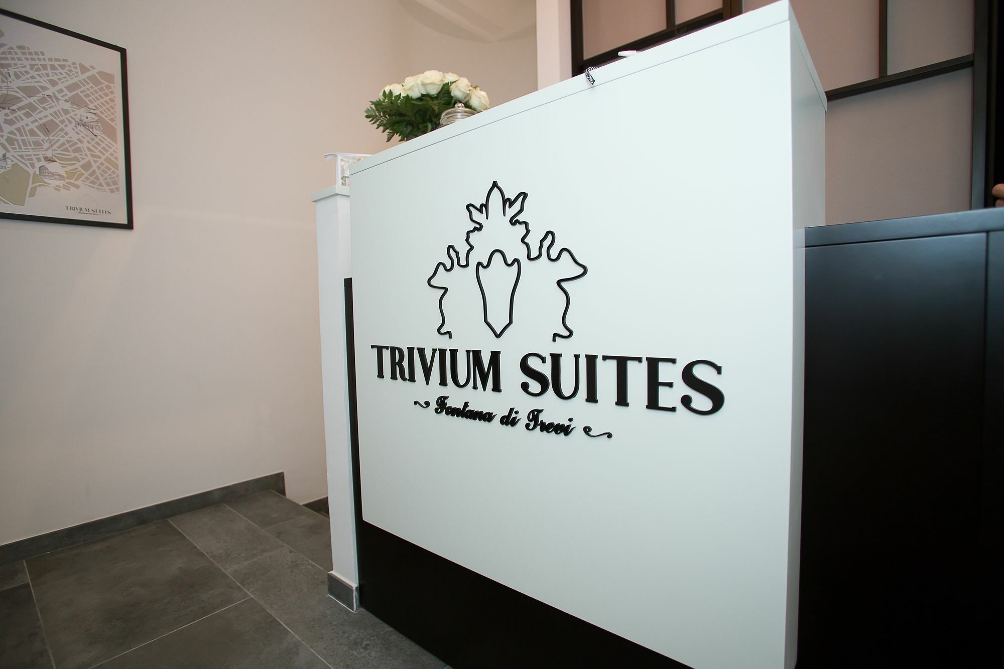 Trivium Suites Fontana Di Trevi Rome Bagian luar foto